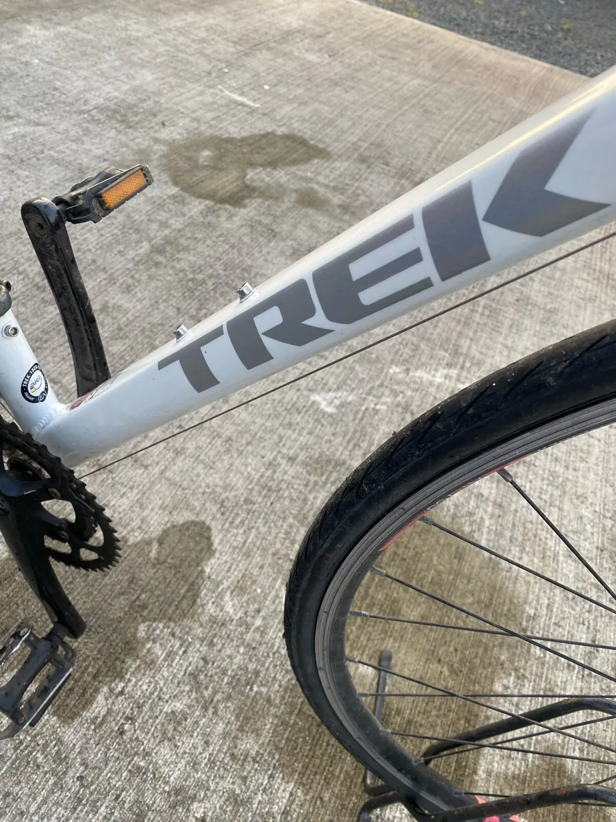 Road bike - Image 2