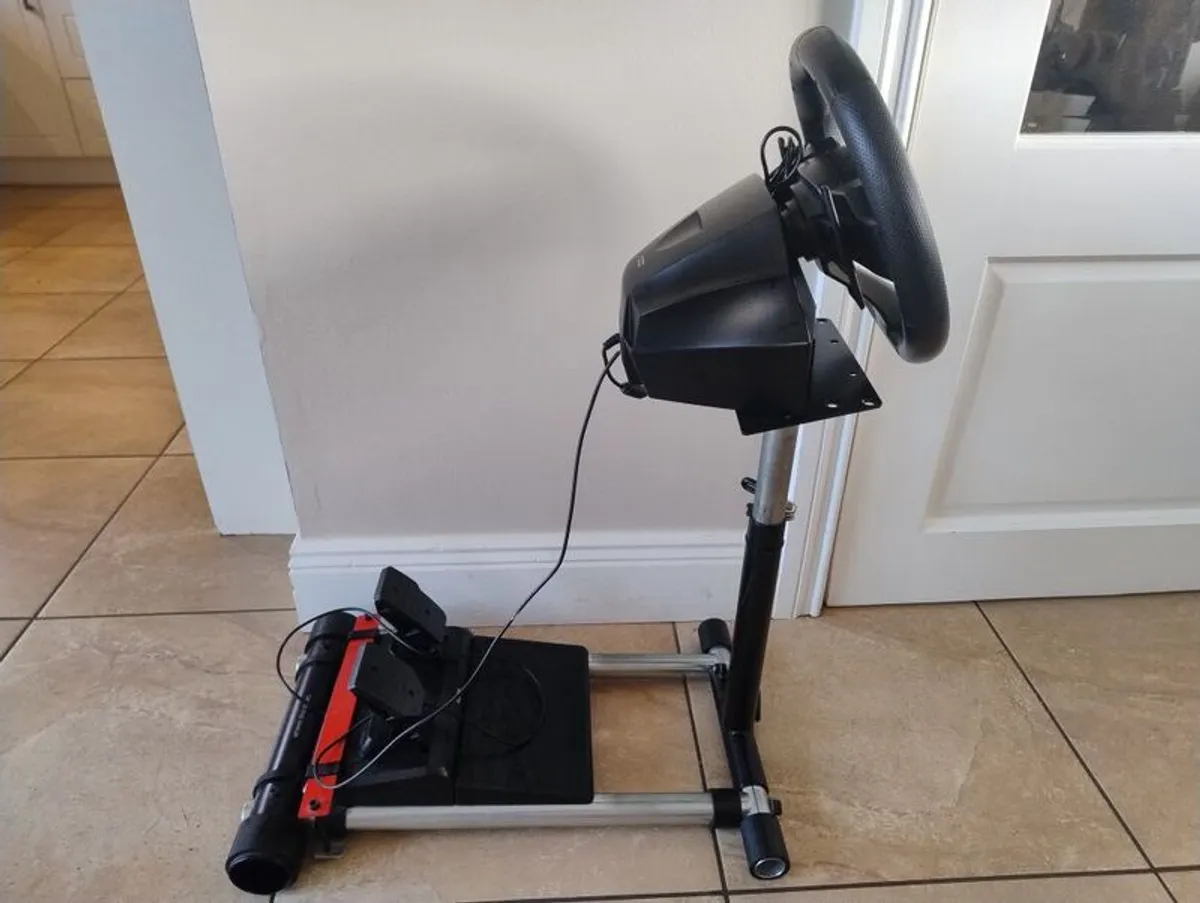 Hori Racing Wheel and Stand - Image 3
