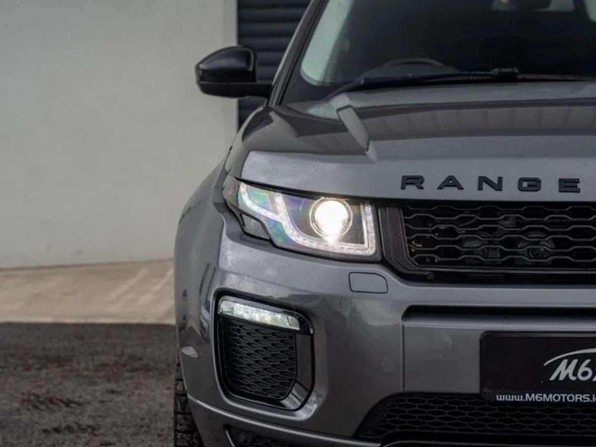 Land Rover Range Rover Evoque Evoque ED4 SE Tech - Image 4