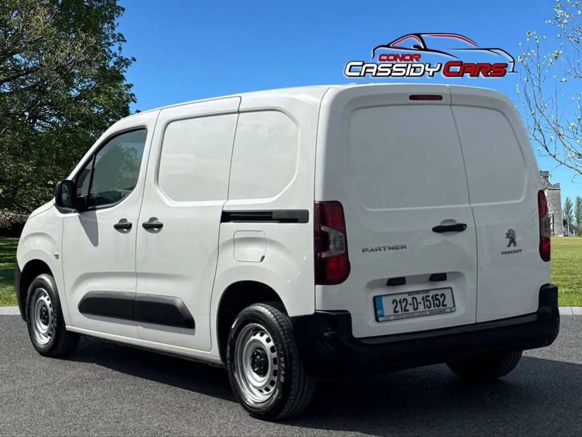 Peugeot Partner 1.5 Blue HDI 75 Panelled 6.2  low - Image 3