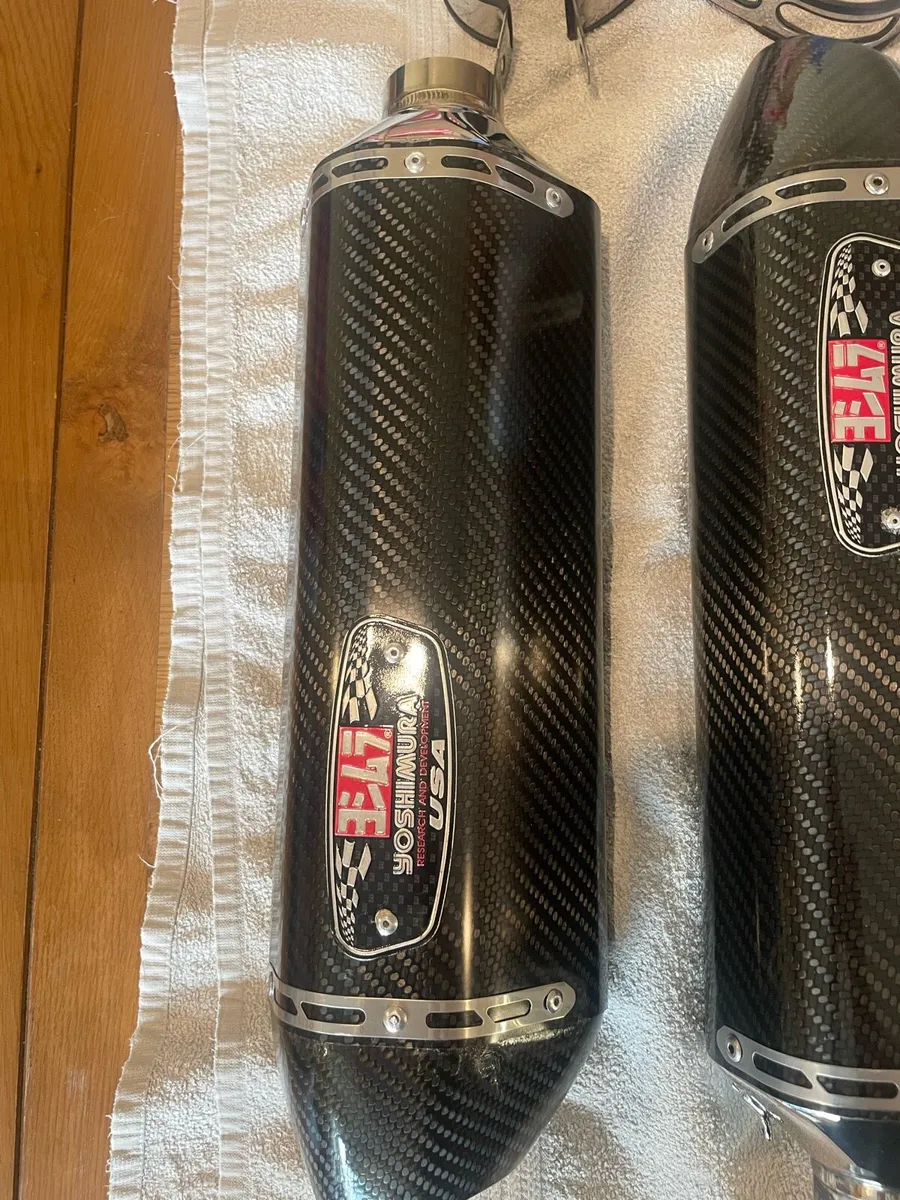 Yoshimuira R77 carbon - Image 3