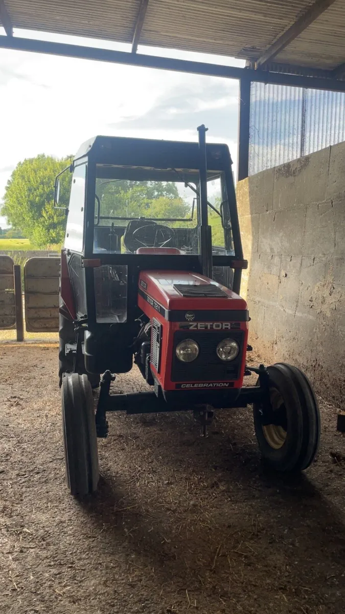 Zetor 7211 - Image 3