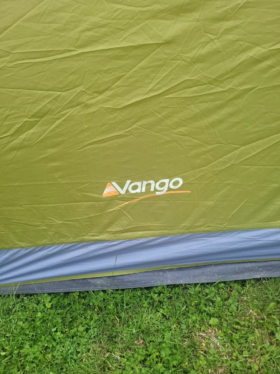 Vango 8 man tent - Image 3
