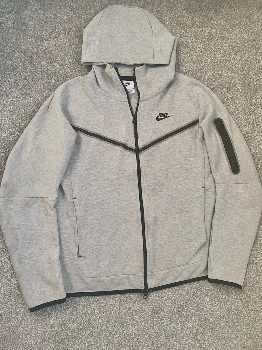 Nike Tech Fleece Full Zip Hoodie