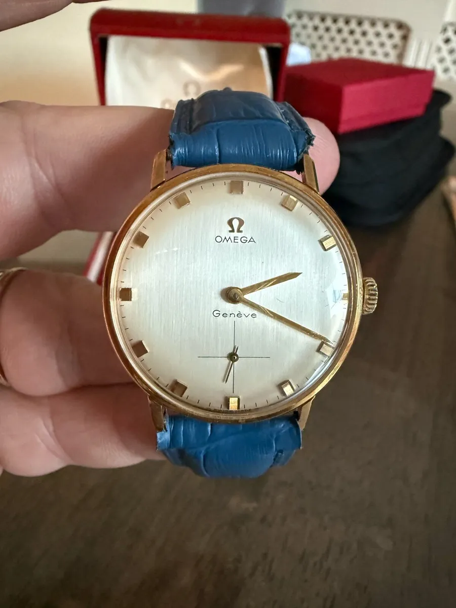 Omega 18k Gold watch 1960s - Image 1