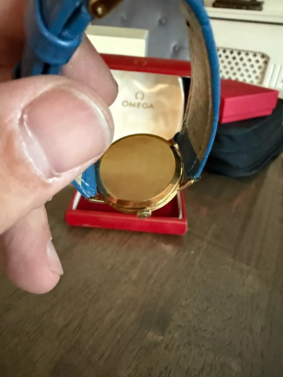 Omega 18k Gold watch 1960s - Image 3