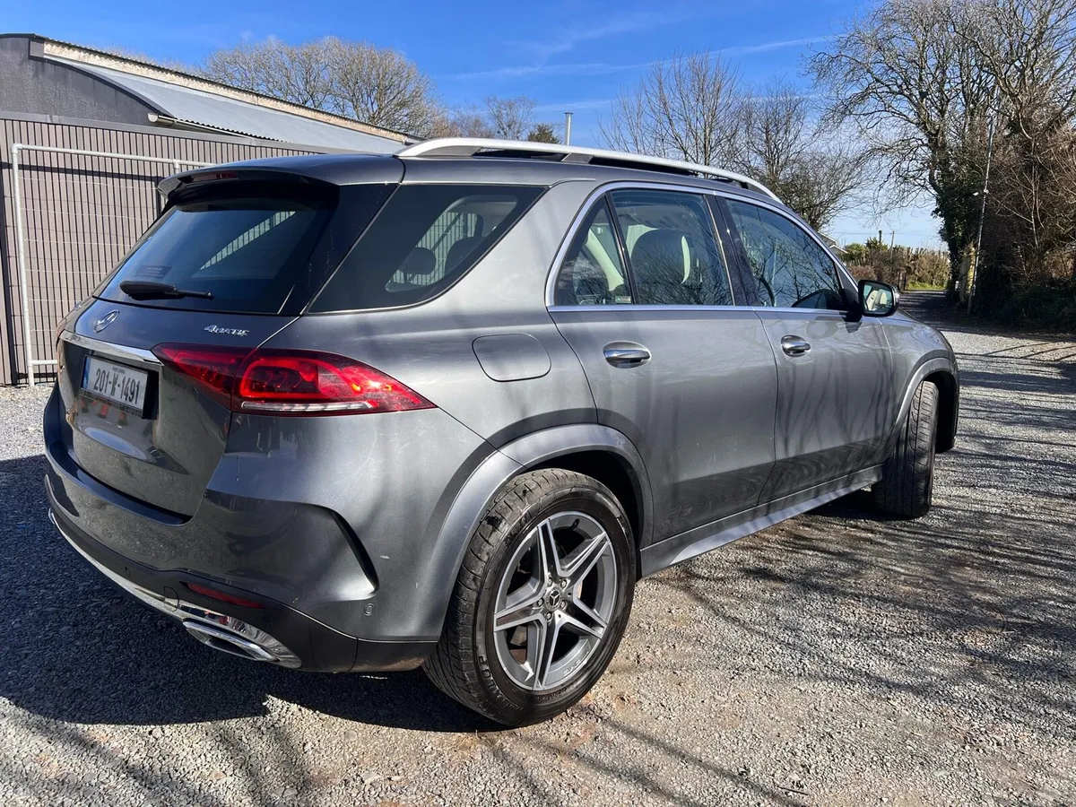 Mercedes GLE 300D AMG Premium Line - Image 2
