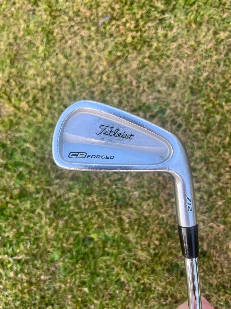 Titleist 712 Irons - Image 3