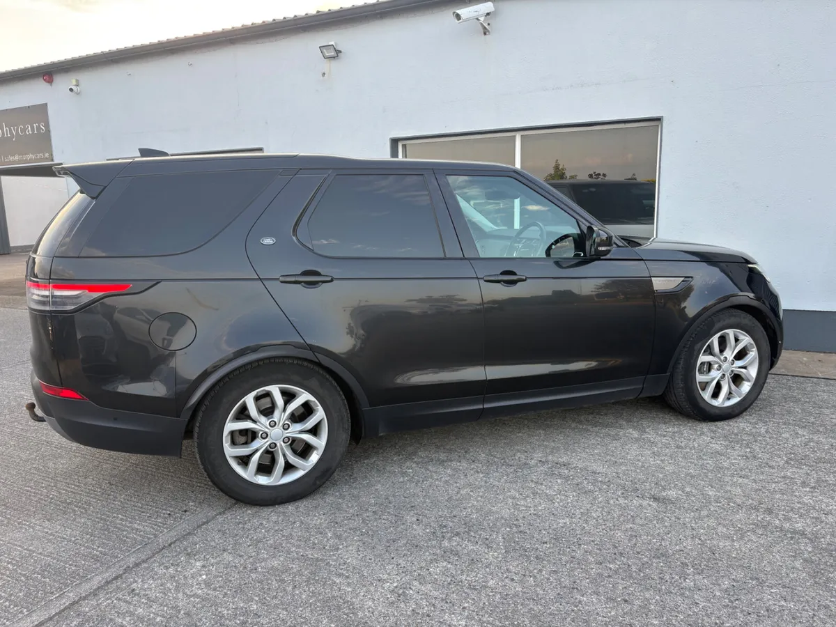 2020 Landrover Discovery 3.0D 2 Seat - Image 2