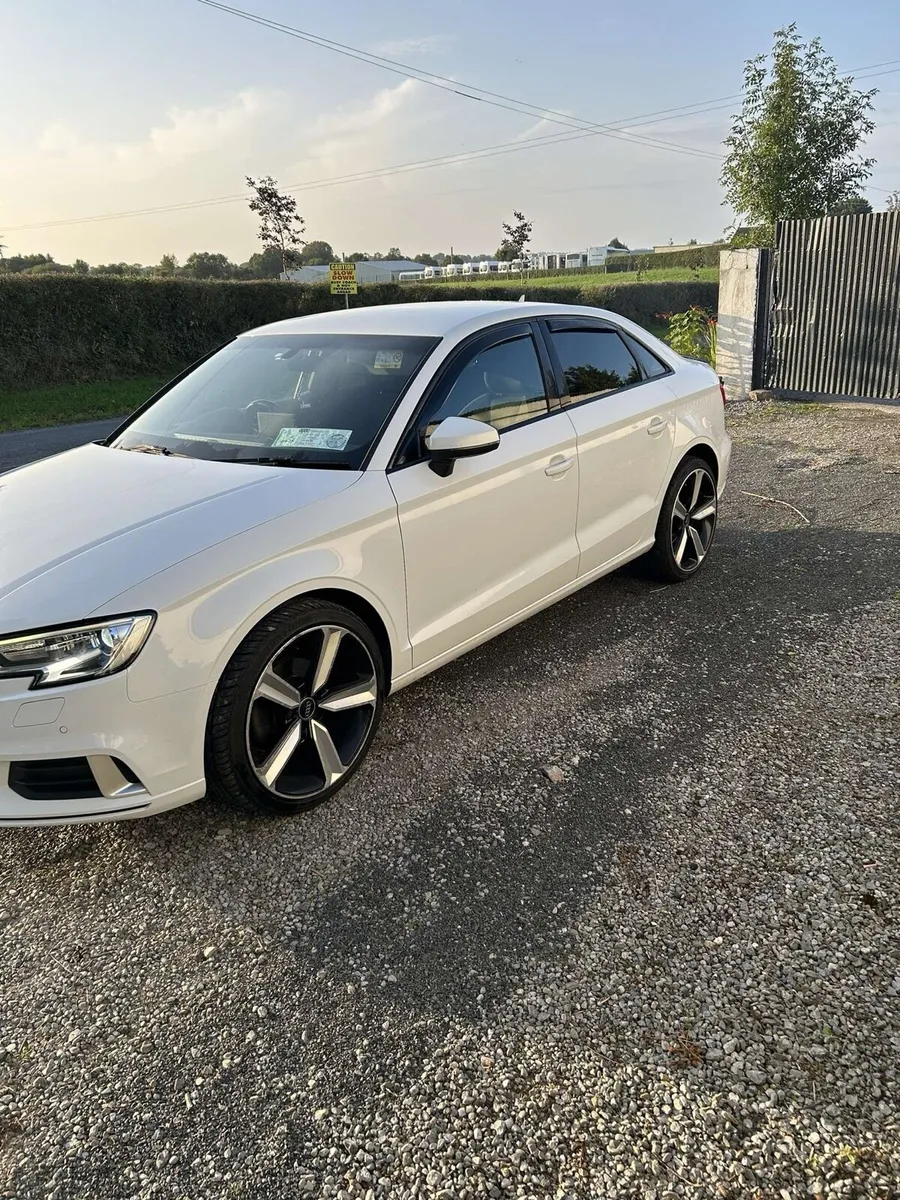 2016 Audi A3 Sport Saloon - Image 4
