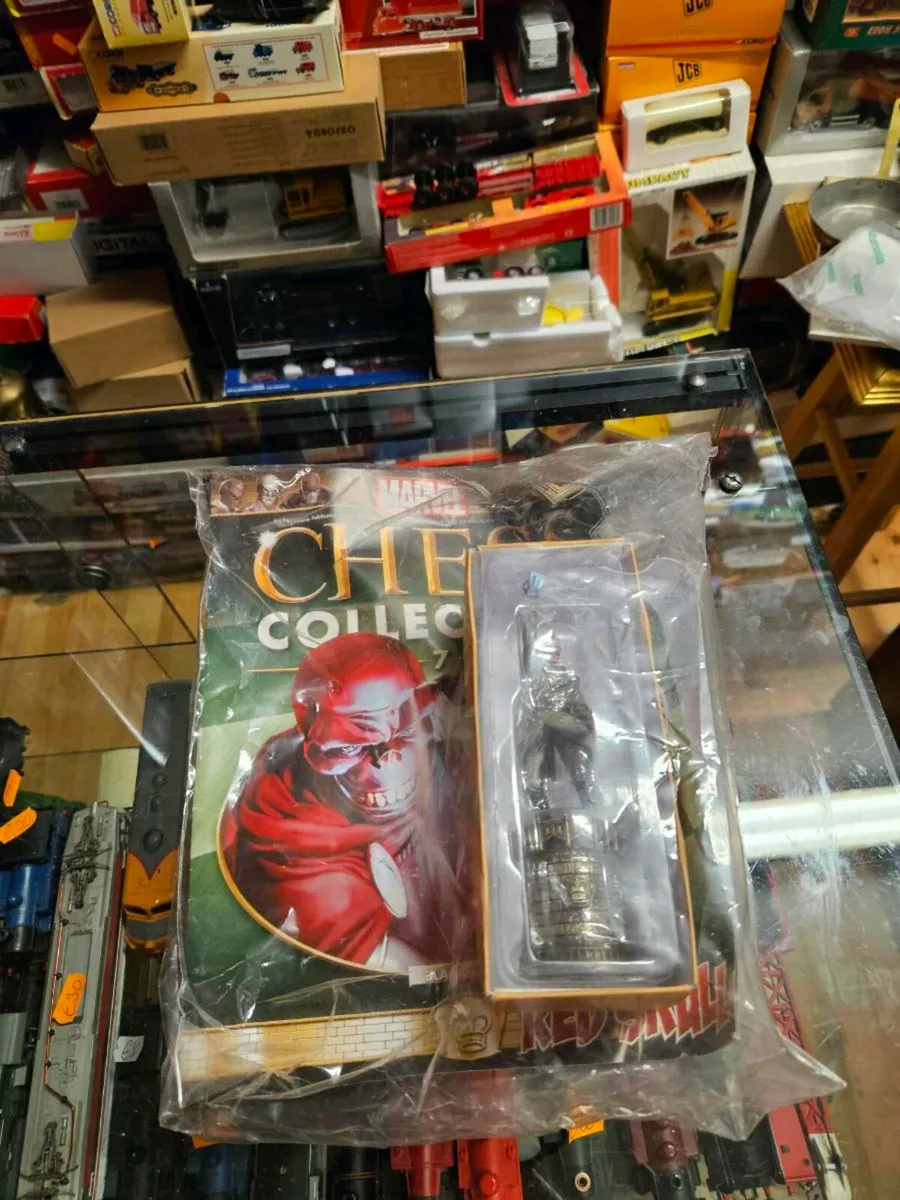 Marvel Red Skull Chess Piece - Image 1