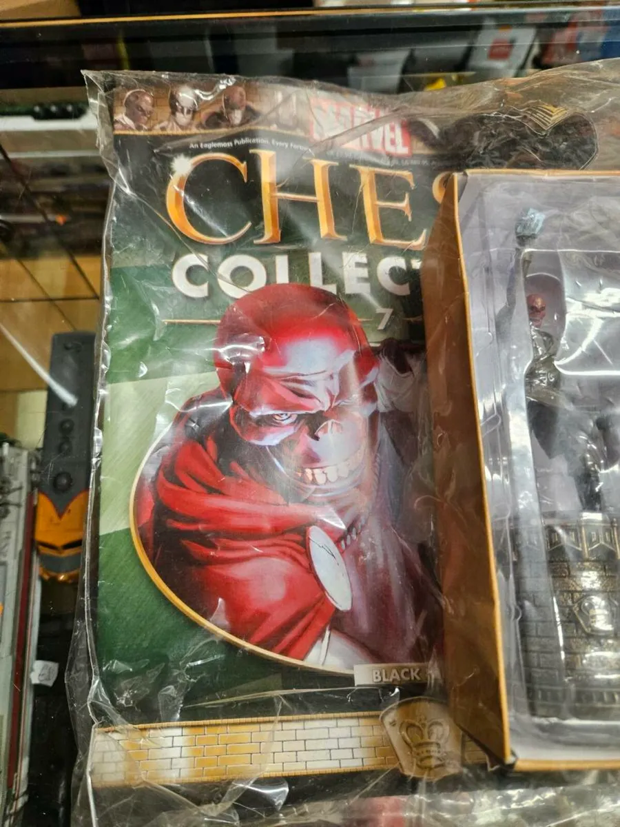 Marvel Red Skull Chess Piece - Image 2