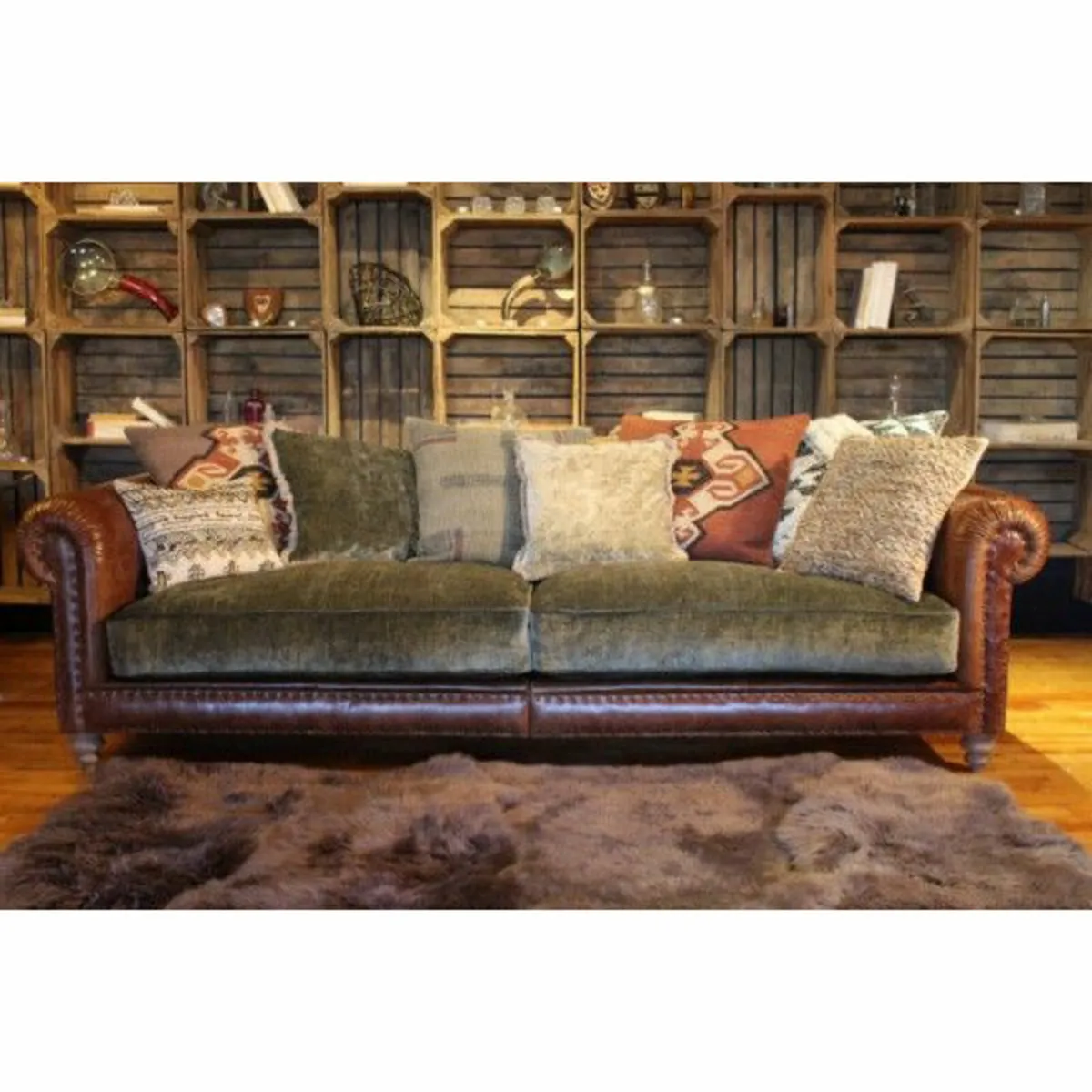 Tetrad constable couch - Image 2