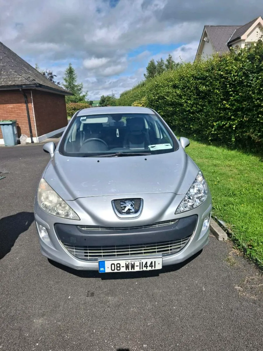 Peugeot 308 - Image 2