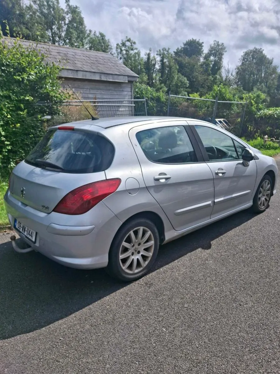 Peugeot 308 - Image 3