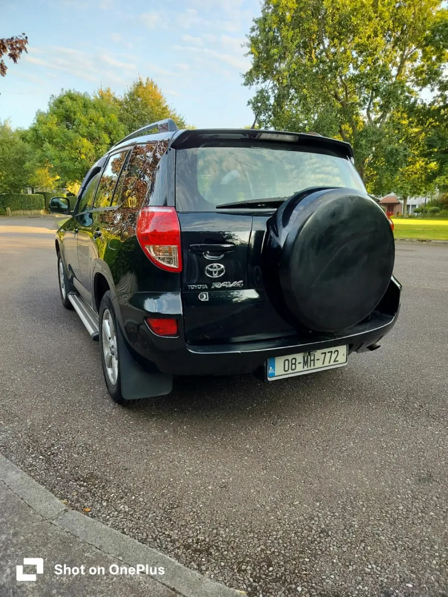 Toyota RAV4 2008 - Image 2