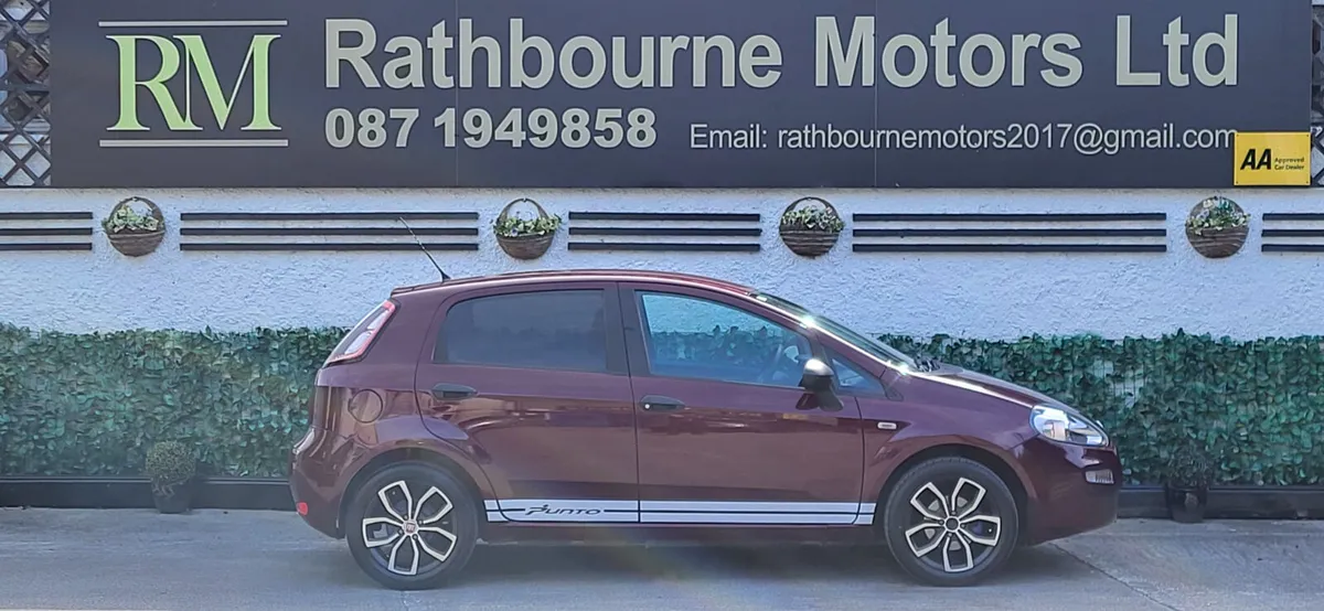Fiat Punto 2012  Petrol 1.2 (low Mileage) - Image 3