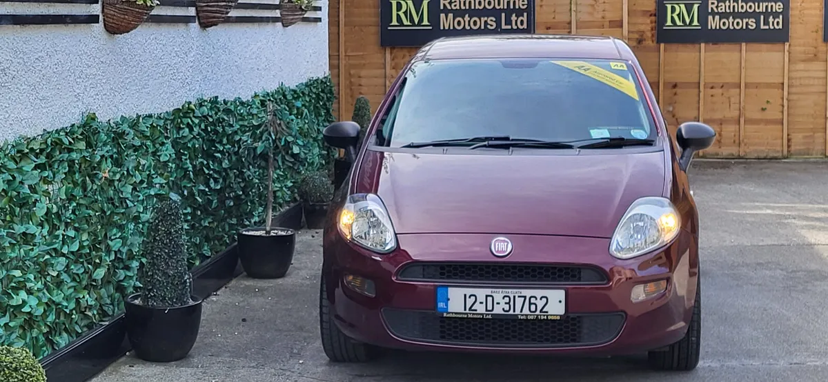 Fiat Punto 2012  Petrol 1.2 (low Mileage) - Image 4