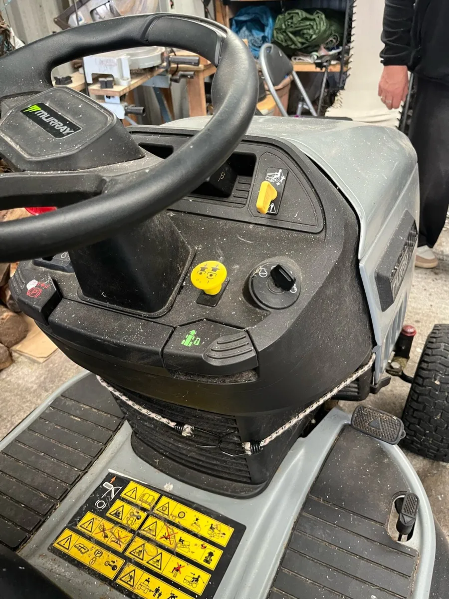 Murray lawnmower - Image 1