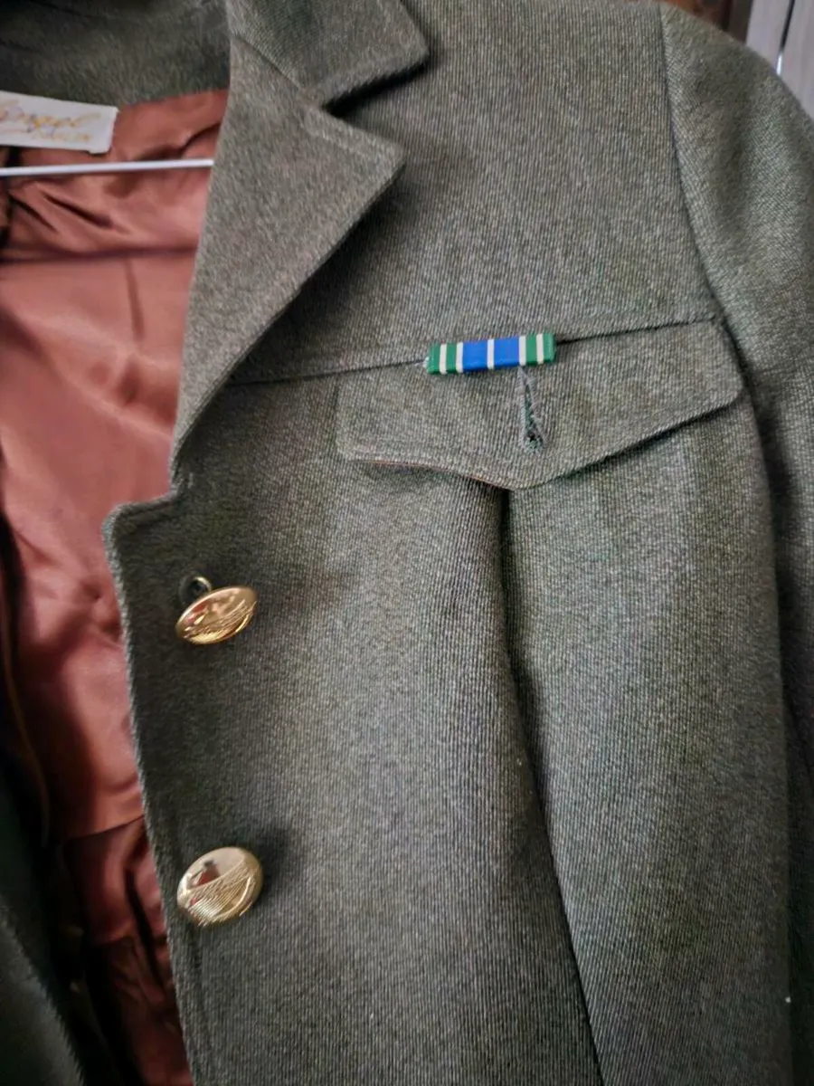 Irish Army Defence Forces Jacket - Image 3
