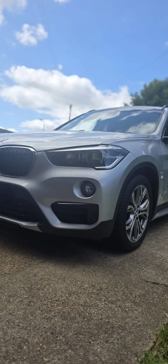 BMW X1 excellent condition - Image 1