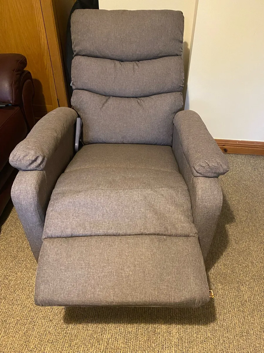 Lazy Boy Massage Chair - Image 1