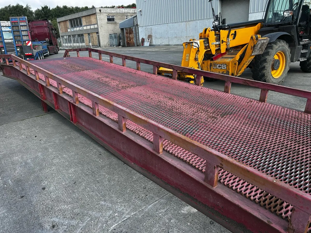10ton loading ramp very clean - Image 2
