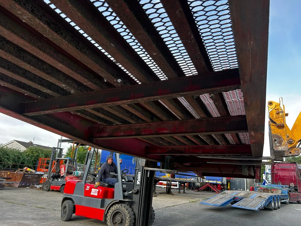 10ton loading ramp very clean - Image 3