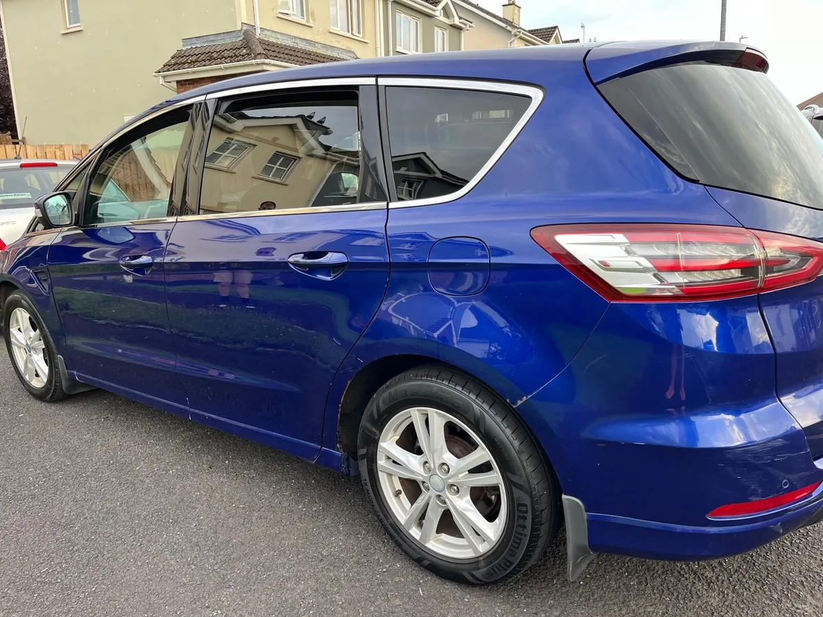 Ford S-Max 2015 - Image 4