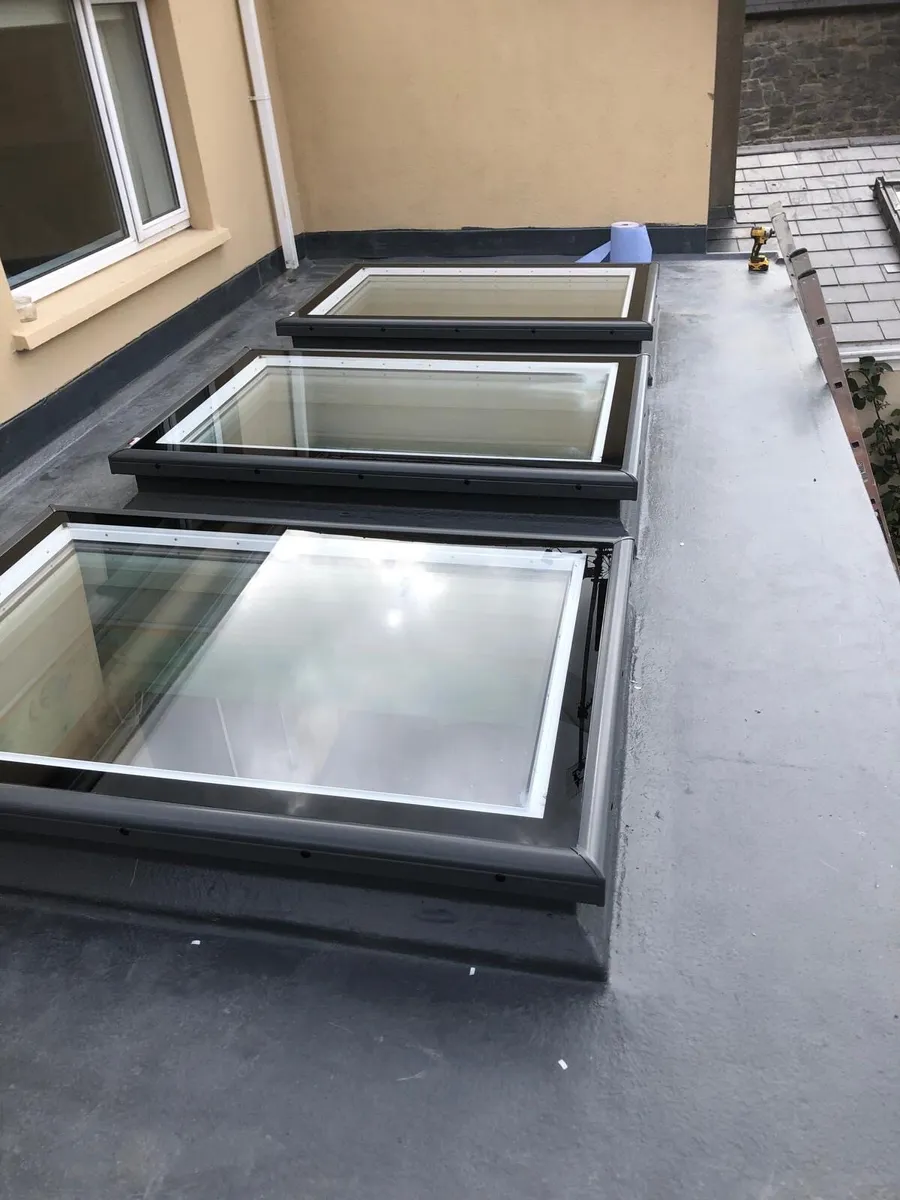 Roofer - Image 1