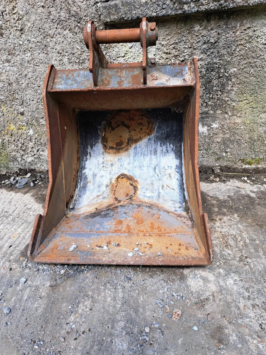 JCB bucket - Image 4