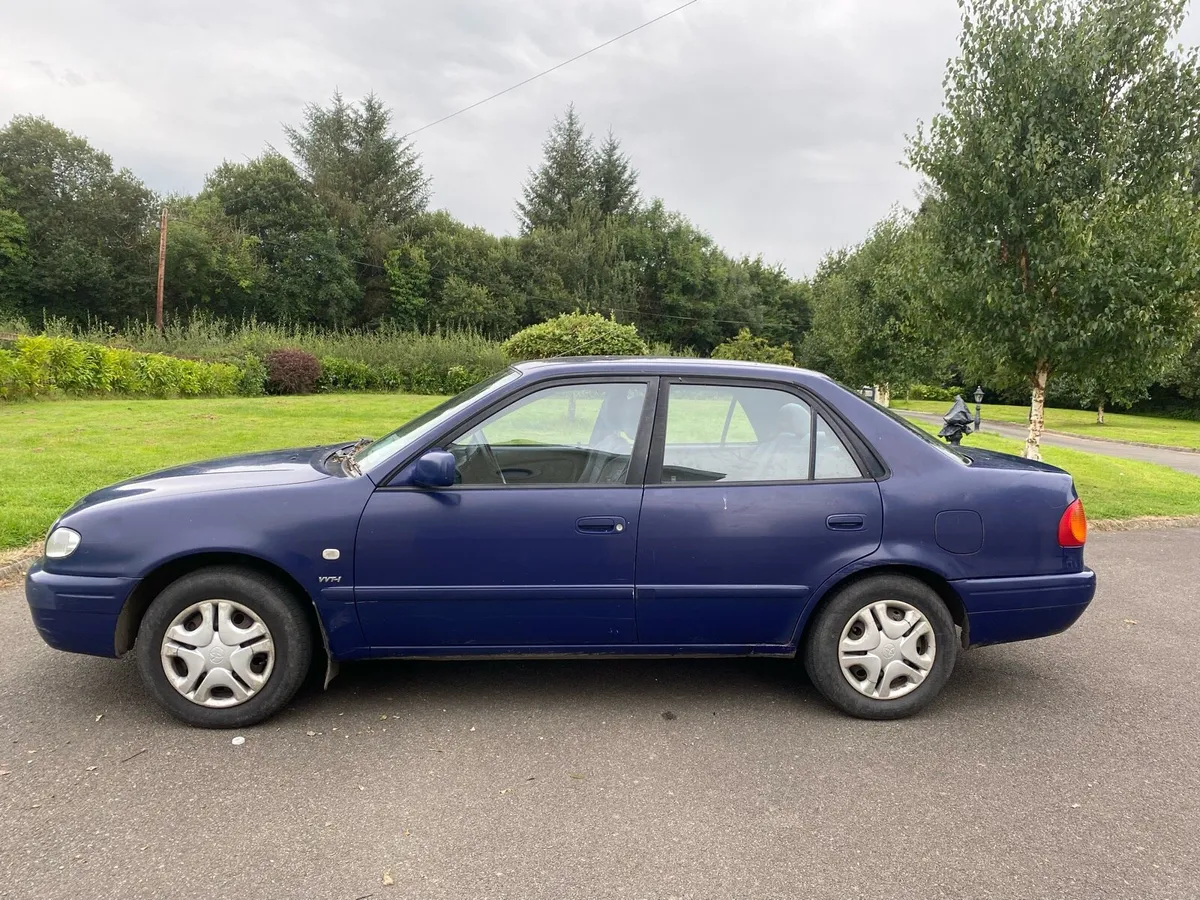 Car - Image 2