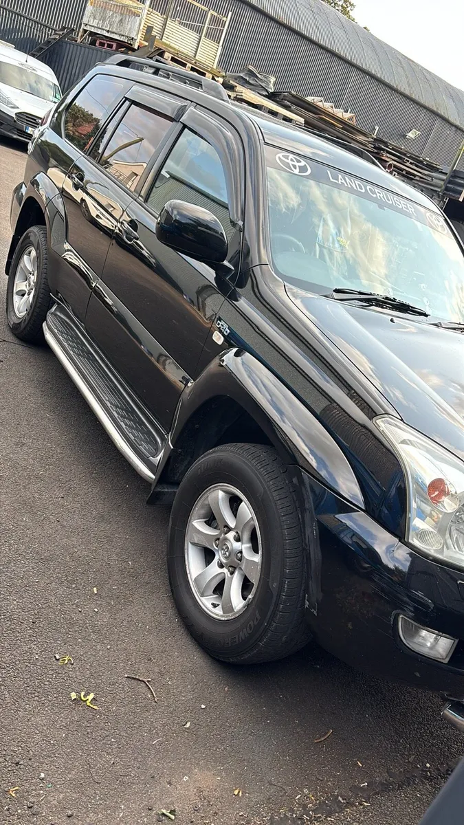Toyota landcruiser - Image 1