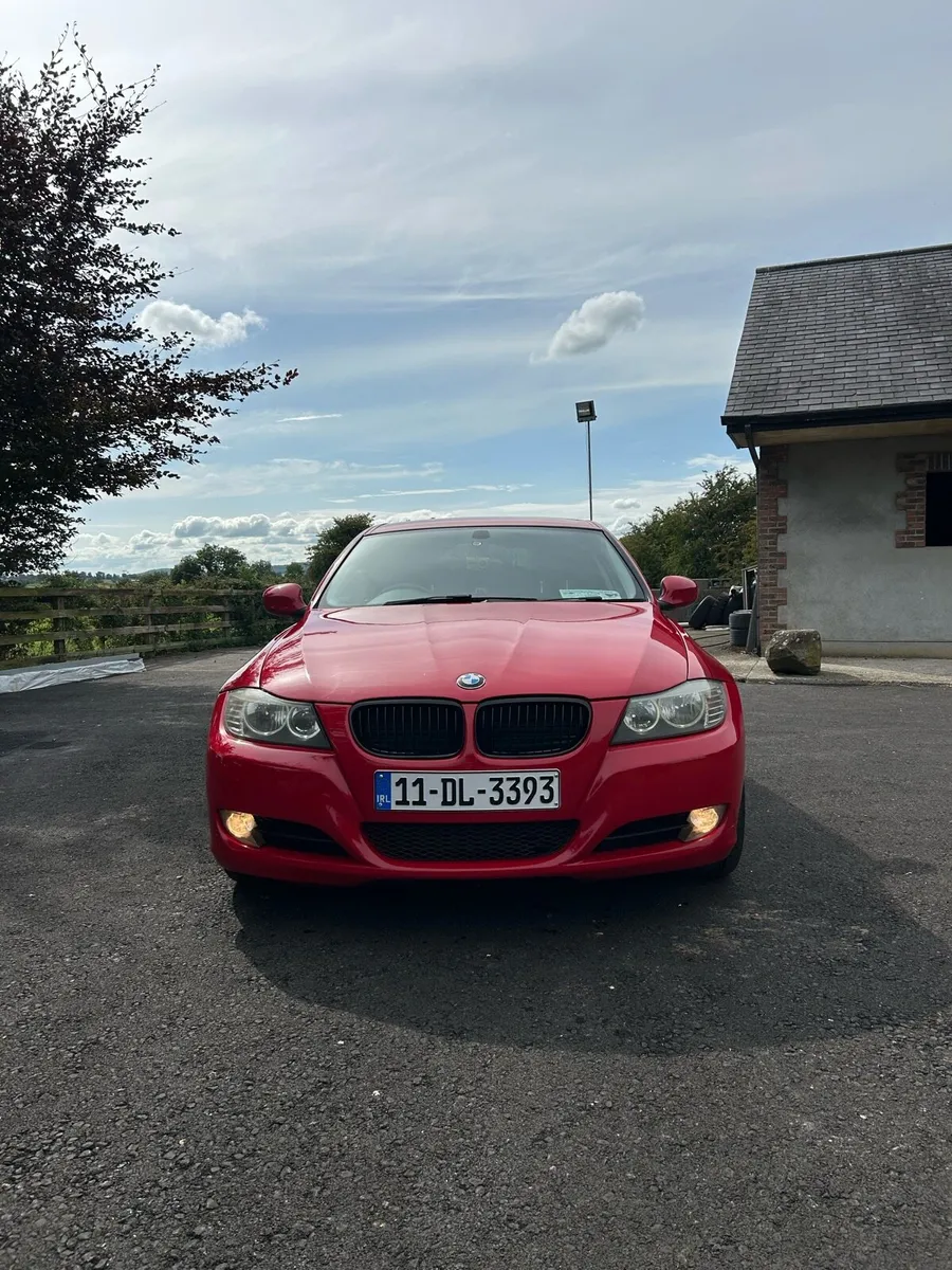 BMW 320d E90 - Image 2