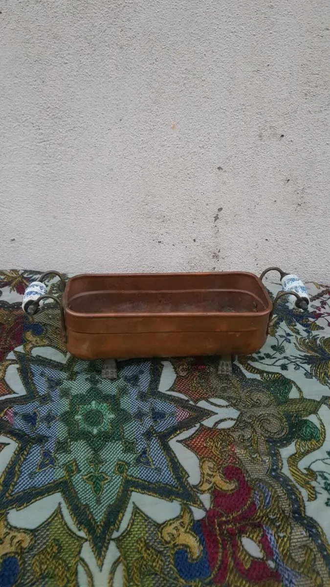 Small copper planter pot - Image 1
