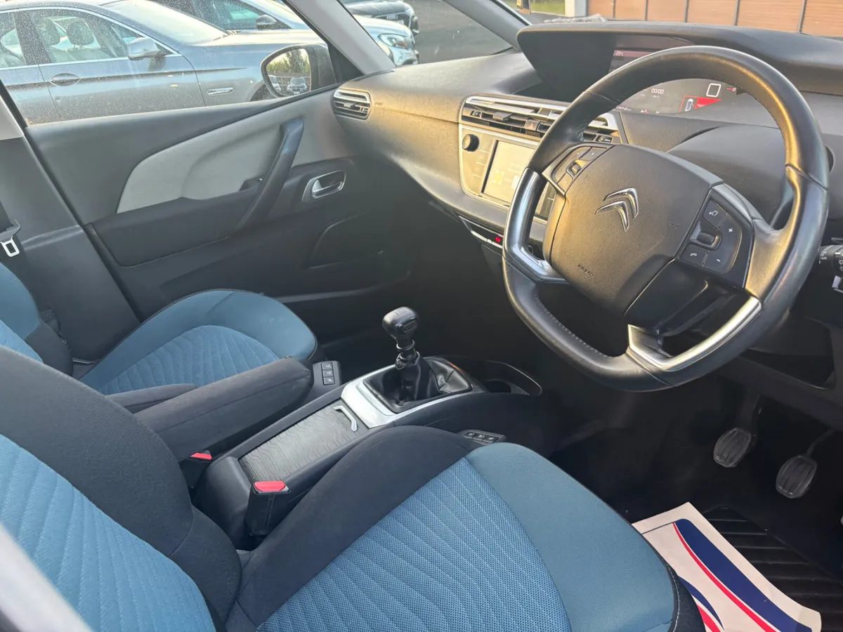 Citroen Grand C4 Spacetourer 2019 1.5Diesel 7 Seat - Image 4