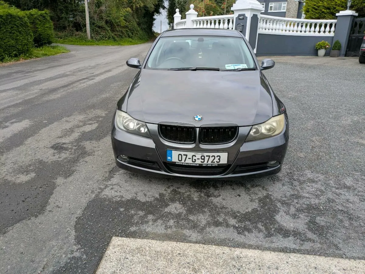 BMW 316i 2007 - Image 2