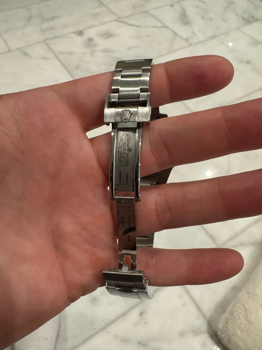 Rolex submariner ’Hulk’ replica - Image 3