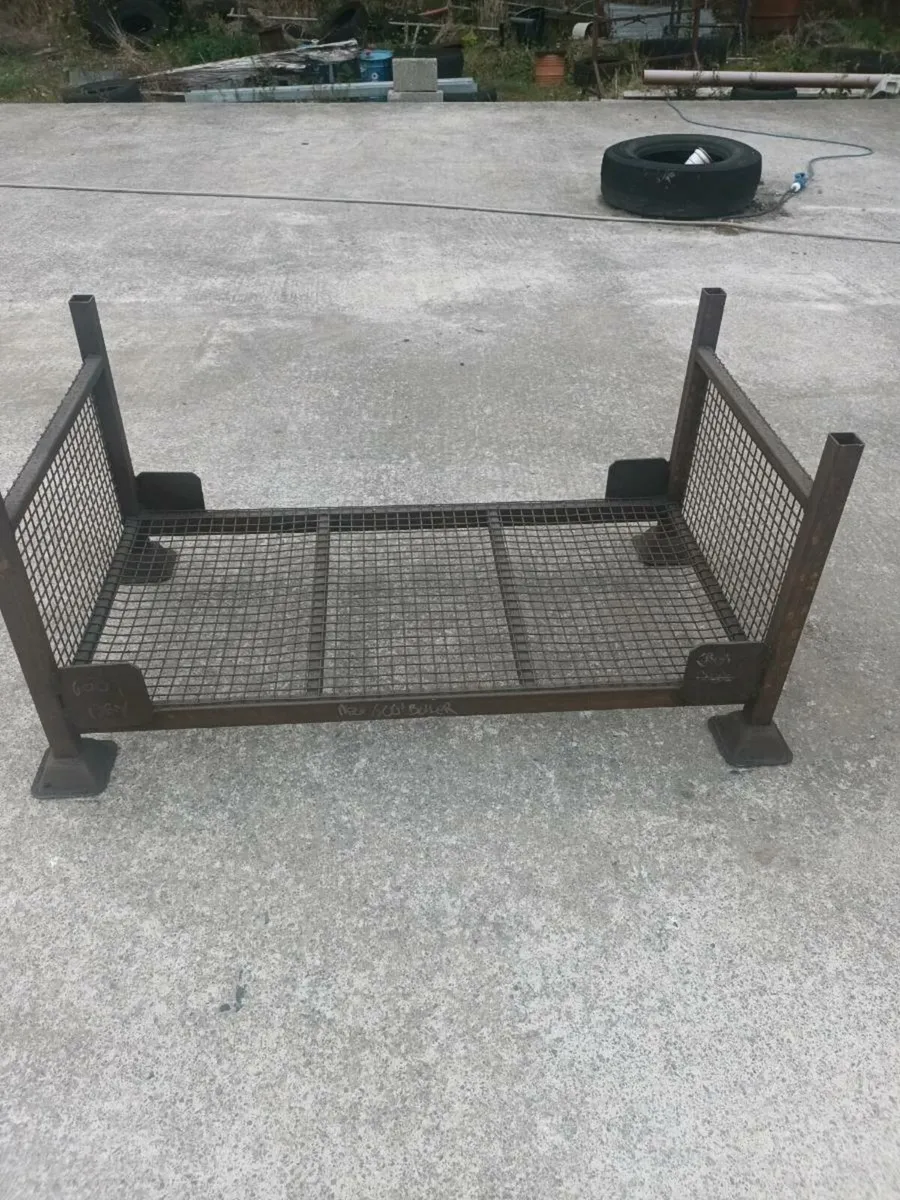 Steel stillages shelving storage - Image 2
