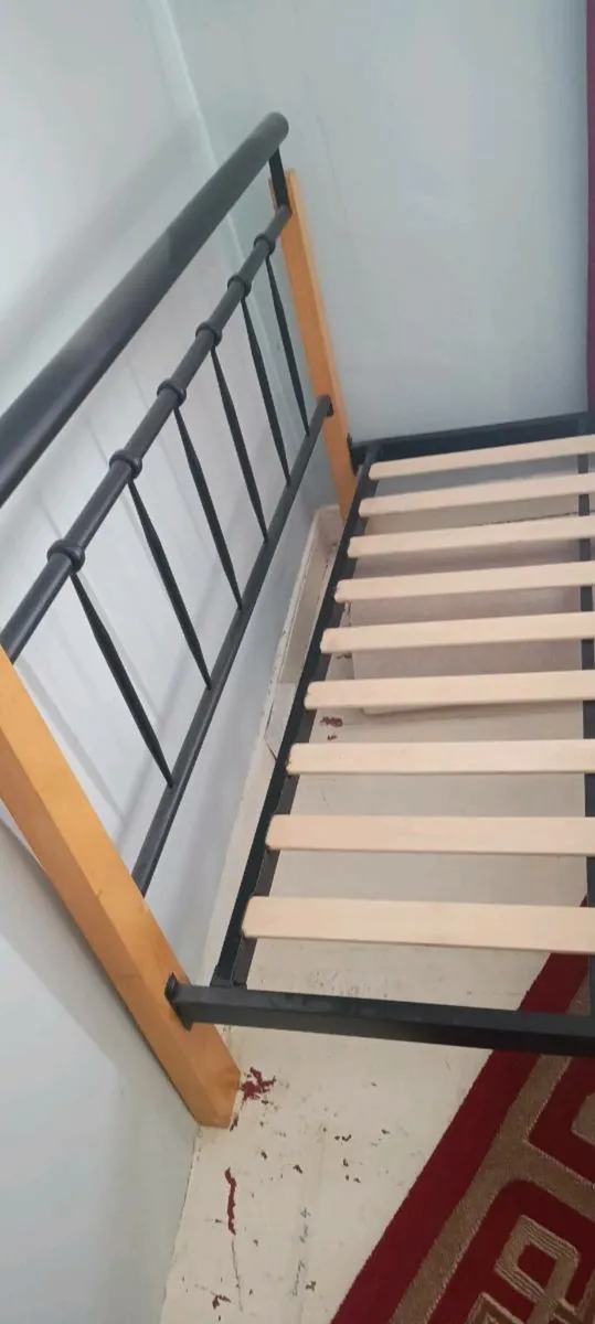 Double bed - Image 3