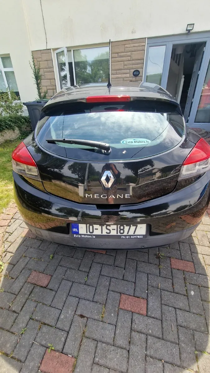 Renault Megane 2010 - Image 2