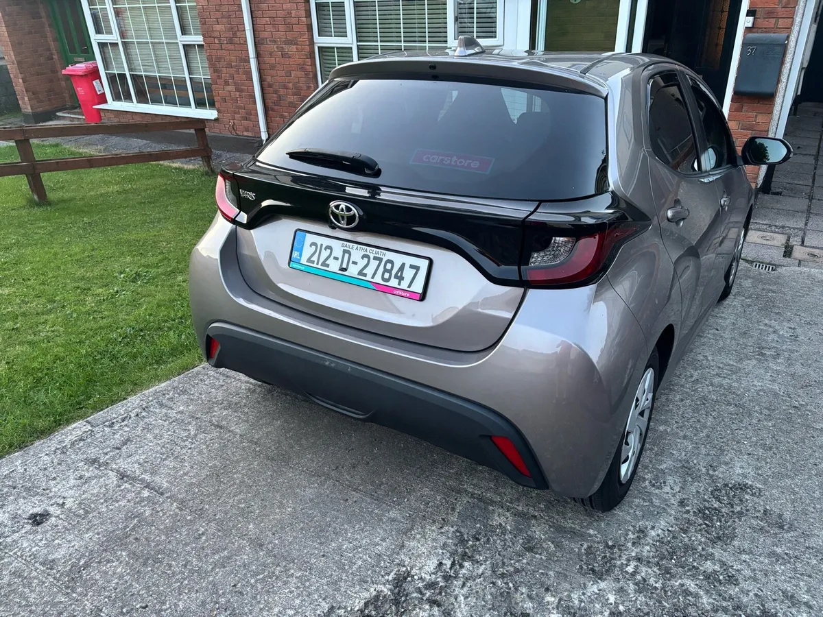 Toyota Yaris Auto - Image 4