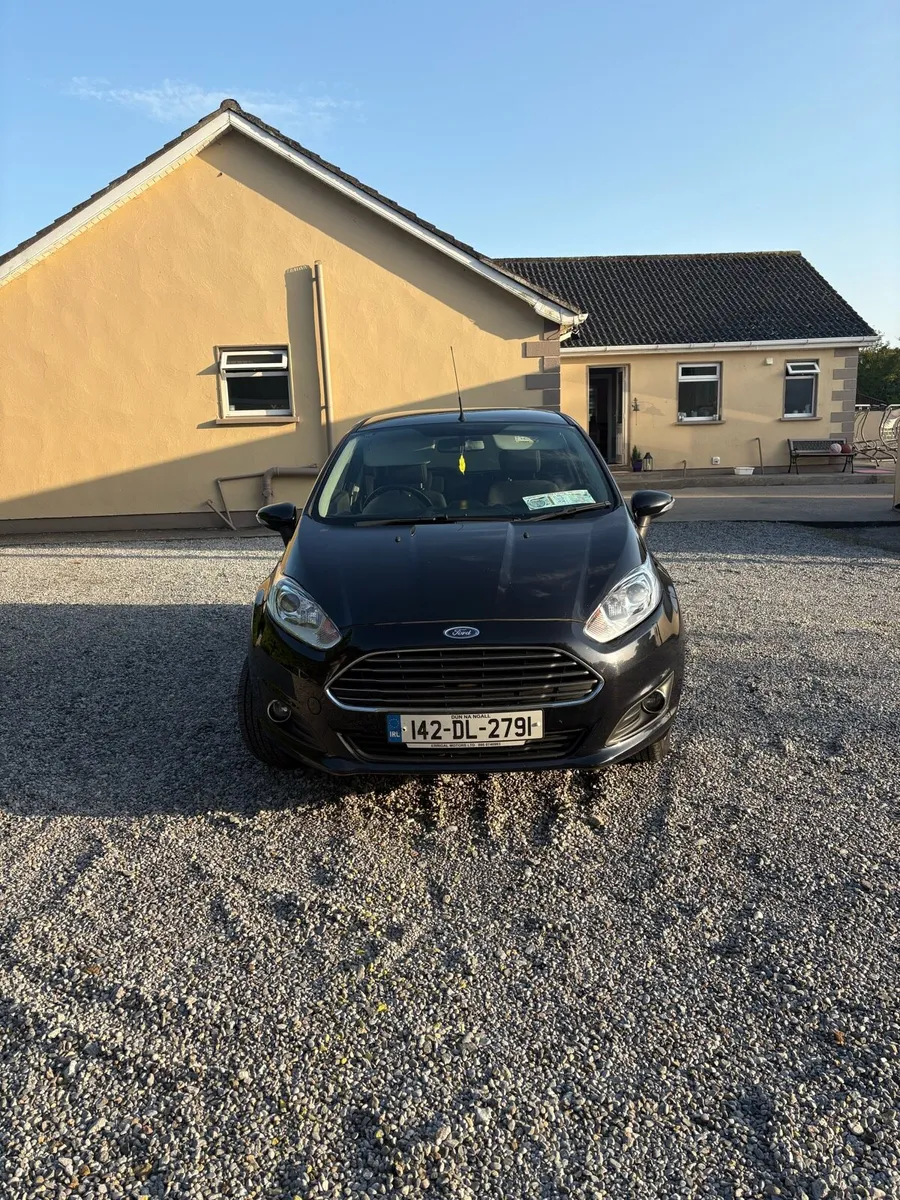 Black Ford Fiesta Argento 1.25 Petrol - Image 2