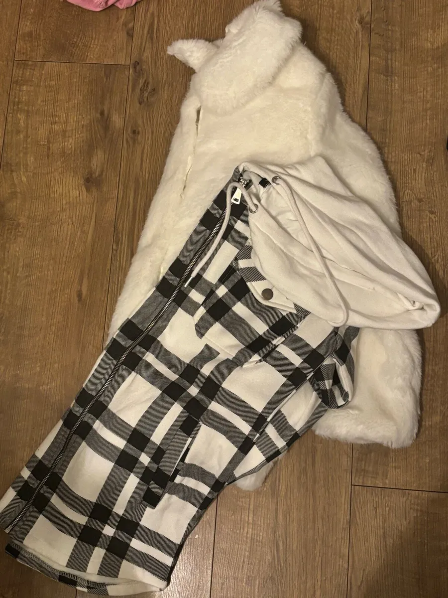 Bundle of ladies clothes size Xs - Image 4