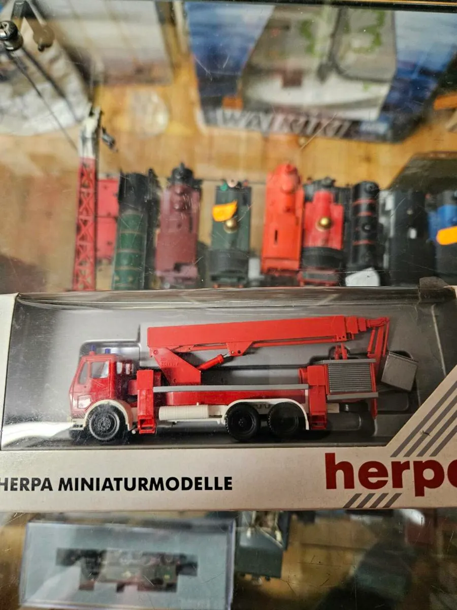 Corgi Herpa Fire Engine - Image 2