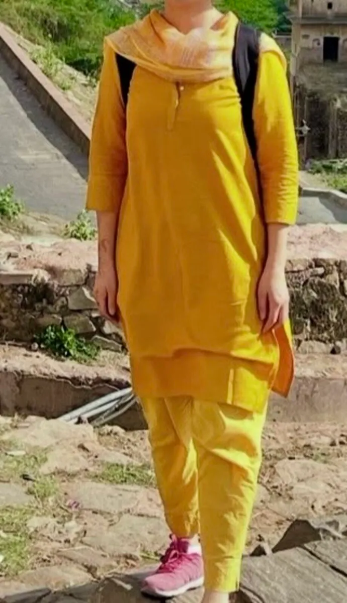 Traditional Indian  clothes - Image 1