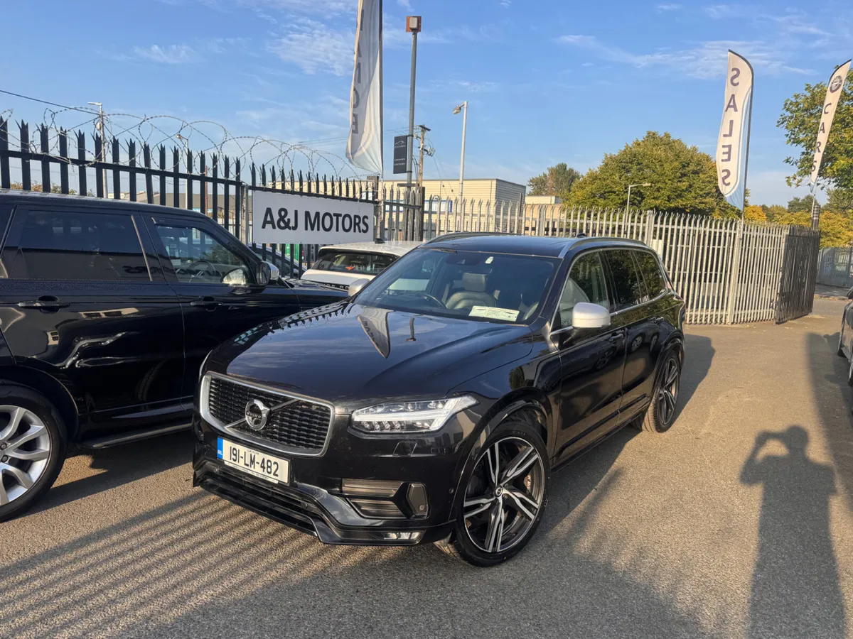 19 Volvo XC90 R Design Glass Roof - Image 1