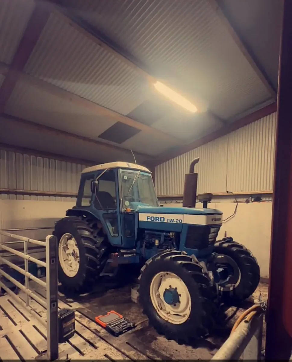 Ford tw 20 - Image 4