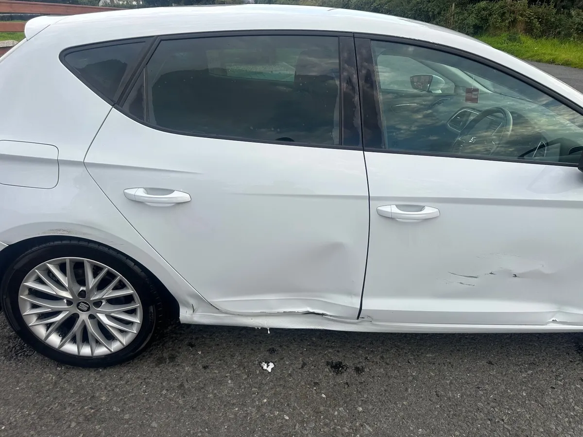 2019 Seat Leon - Image 2