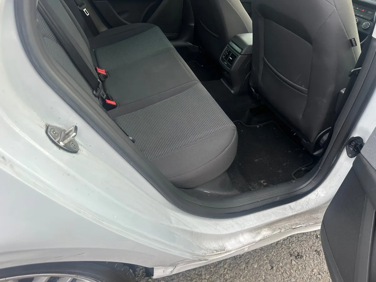 2019 Seat Leon - Image 3